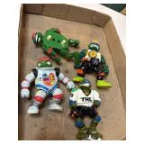 Teenage Mutant Ninja Turtles figures