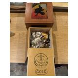 Cigar boxes and cigar bands