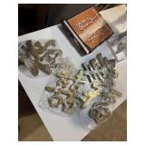 Brass trivets w/box