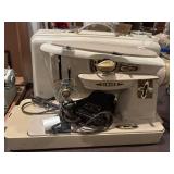 Vintage singer, sewing machine