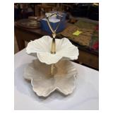 Made in USA two tier dish