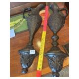Two vintage Homco dart Hollywood Regency style