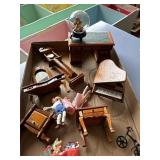 Lot of several pieces of dollhouse furniture and