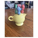 Vtg Fiestaware cheese canapï¿½ spreader set