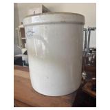 Vintage Robinson ransbottom 5 gallon, stoneware