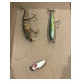 3 vintage wood fishing lures, Smithwick devils