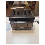 Vintage ToastMaster four slice pastry toast
