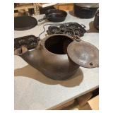 Dixie cast iron coffee/tea pot