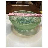 Vintage Jeannette glass company green pressed