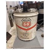 Nice vintage metal 5 gallon Phillips 66
