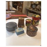 Six vintage decorative, some hand-painted trinket