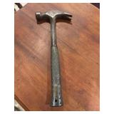Good Condition estwing claw hammer