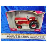 Nos Ertl international 460 utility diesel