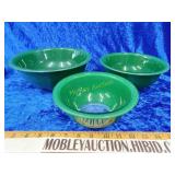 Pyrex  green 3 bowl set
