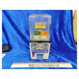 Hersey-ets 1 cent candy machine