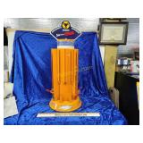 Expander anchors screw hardware store display no