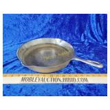 #9 Griswold 1930s chrome cast iron pan large