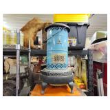 Antique porcelain Perfection oil heater