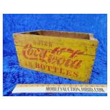 Drink Coca-Cola in bottles Frankfort wooden crate