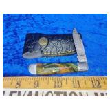 Damascus pocket knife