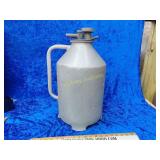 Aluminum can with copper top