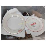 Coca-Cola plate setting mugs with tote