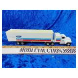 Ertl ford & New Holland semi