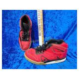 Nike Air tech challenge hybrid challenge red size