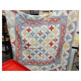 Beautiful Quilt roughly 80x84