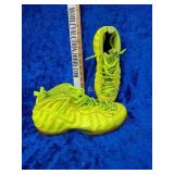 Nike Air Foamposite pro Volt size 11