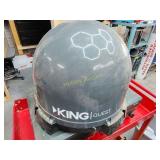 King quest portable satellite antenna
