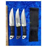 Throwing knife set