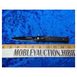 Spring assisted stiletto knife