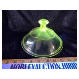 UV reactive glass lid