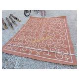 8x9 outdoor rug NO SHIPPING