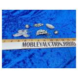 Brooch jewelry lot