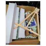 Art kit with 4 canvases, paint and easels