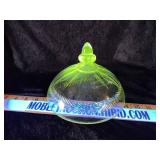 UV reactive glass lid