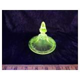 UV reactive glass lid