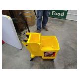 Mop bucket like new