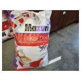New bag Mazuri koi diet food 20lb