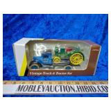 Vintage Ertl truck and tractor set 1/32 scale