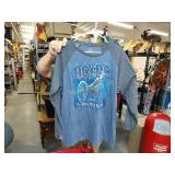 Extra large AC/DC shirt