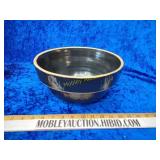 Beautiful vintage crock bowl does have hairline