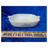 Vintage CorningWare blue corn flower pattern