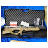 Beretta CX4 storm 9 mm rifle like new with case