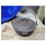 Cast iron Dutch oven barn find