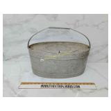 Rare vintage oval minnow bucket