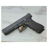 Glock 17 9 mm pistol