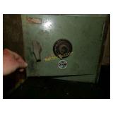 SMALL YALE SAFE